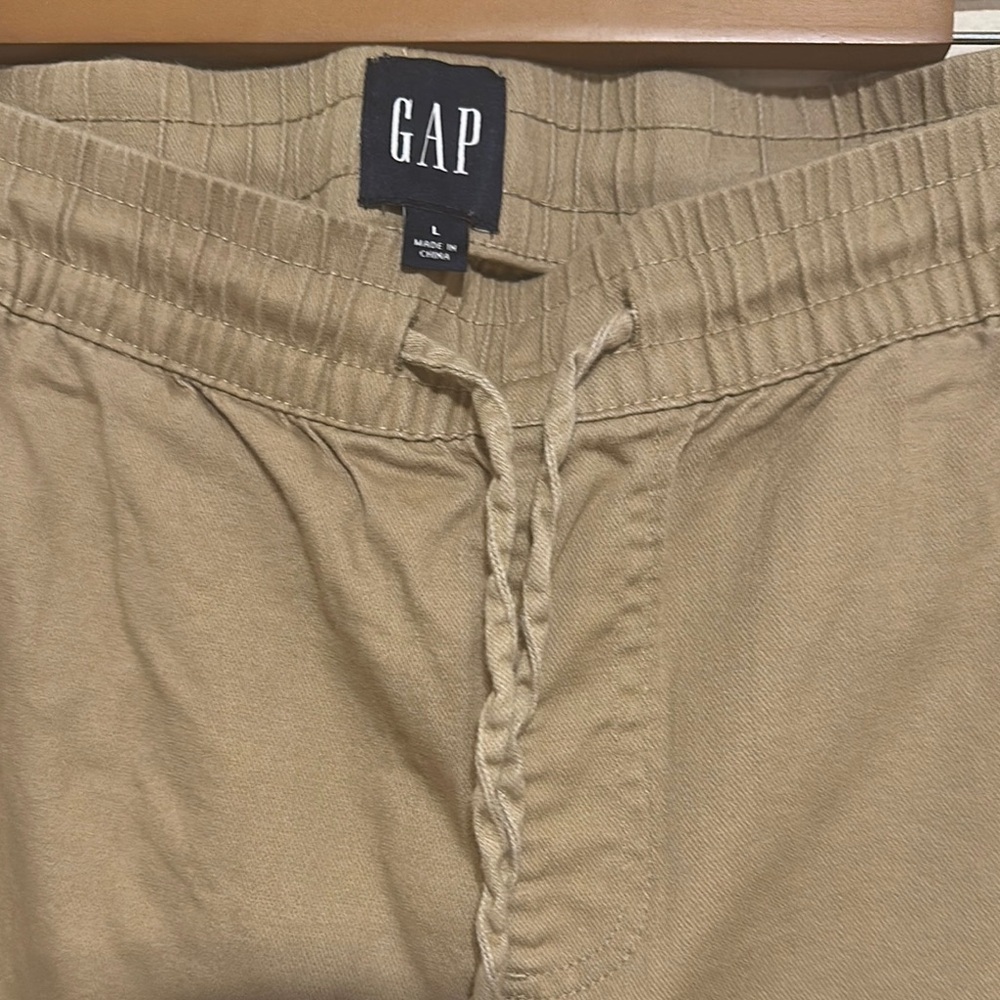 GAP Tan Cargo Pants Versatile Style - Picture 2 of 8
